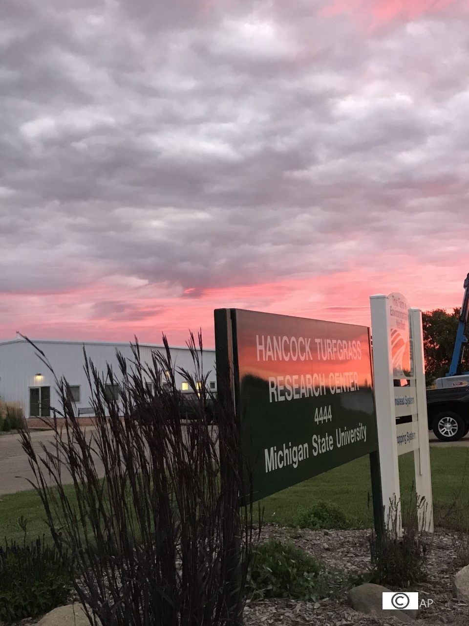 Sign pic 2019.jpg